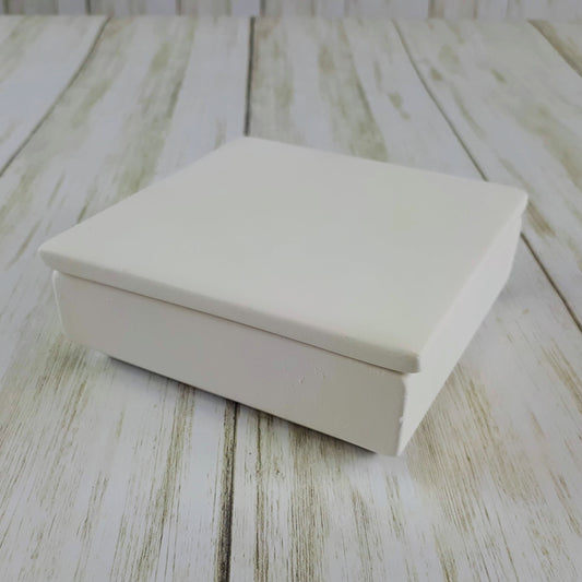 3" flat square box on white washed wood background